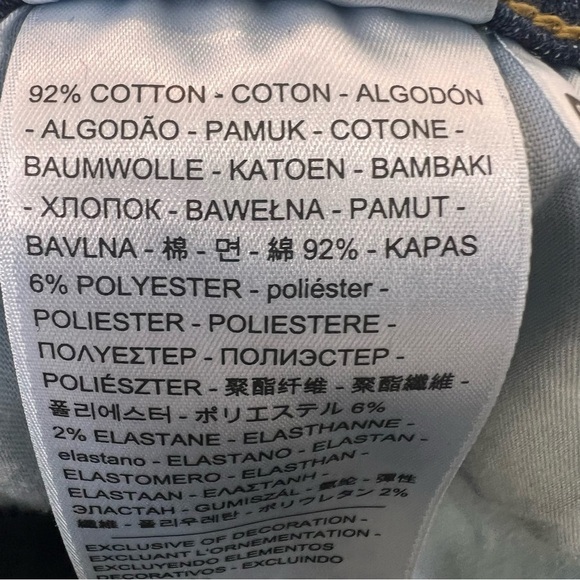 Levi's High Rise Denim Jean Shorts Size 26 - Picture 8 of 9